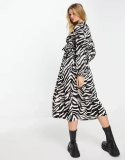 River Island - Vestito Midi A Portafoglio Nero Con Stampa Animalier -Vendite ASOS Maternity || RIVER ISLAND || Monki 204335987 3