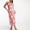 Forever New Petite - Vestito Midi Con Spalline Sottili Rosso A Fiori