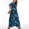Topshop Curve - Vestito Da Cerimonia Midi In Raso A Fiori Blu