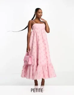 Collective The Label Petite - Vestito Midi Con Spalline Sottili A Trapezio In Broccato Rosa A Fiori