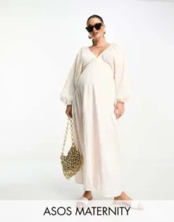ASOS Maternity ASOS DESIGN Maternity - Vestito Midi Crema Testurizzato Con Scollo A V E Maniche Ad Ali Di Pipistrello