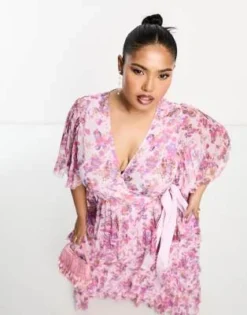 Esclusiva ASOS DESIGN Curve - Vestito Lungo Con Maniche A Kimono E Gonna A Balze A Pieghe Rosa A Fiori -Vendite ASOS Maternity || RIVER ISLAND || Monki 204519490 4