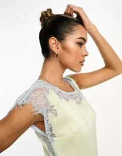 ASOS DESIGN - Vestito Con Gonna Al Polpaccio Monospalla In Raso Verde Pallido Con Inserti In Pizzo A Contrasto -Vendite ASOS Maternity || RIVER ISLAND || Monki 204540415 3