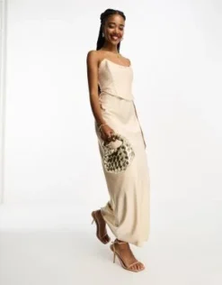 ASOS DESIGN Tall - Vestito Sottoveste Lungo A Fascia Oro Con Dettaglio Stile Corsetto E Tessuto A Contrasto -Vendite ASOS Maternity || RIVER ISLAND || Monki 204597552 4