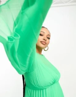 ASOS DESIGN Curve - Vestito Midi A Pieghe Verde Allacciato Sul Retro Con Maniche Svasate -Vendite ASOS Maternity || RIVER ISLAND || Monki 204616535 2