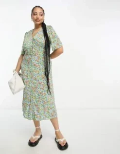 Nobody's Child Plus - Alexa - Vestito Midi Arricciato Verde A Fiori Vintage