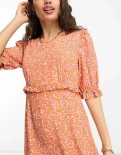 Nobody's Child Petite - Felicia - Vestito Midi Con Volant Arancione Con Stampa A Cuori -Vendite ASOS Maternity || RIVER ISLAND || Monki 204642953 3