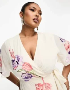 Hope & Ivy Plus - Vestito Lungo Color Avorio Con Fiori Ricamati -Vendite ASOS Maternity || RIVER ISLAND || Monki 204656776 4