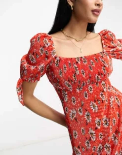 ASOS DESIGN - Vestito Midi Plissé Con Scollo Squadrato E Maniche A Sbuffo Rosso A Fiori -Vendite ASOS Maternity || RIVER ISLAND || Monki 204687972 3