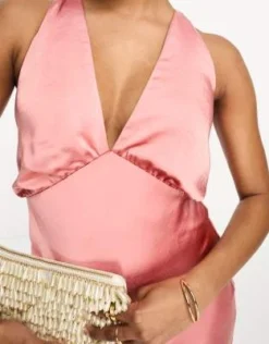 ASOS DESIGN Petite - Vestito Lungo Extra Largo In Raso Rosa Con Scollo Profondo -Vendite ASOS Maternity || RIVER ISLAND || Monki 204703882 3