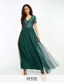 Maya Petite - Vestito Lungo In Tulle A Maniche Corte Con Delicate Paillettes Tono Su Tono Verde Smeraldo