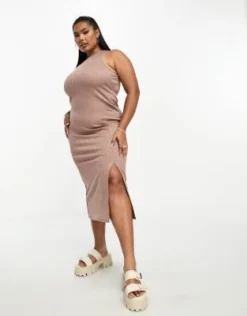 River Island Plus - Vestito Midi Fasciante Color Visone A Coste Con Scollo A Vogatore