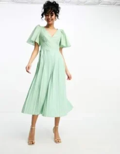 Little Mistress - Vestito Midi Verde Salvia Con Scollo Profondo E Maniche Con Volant