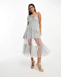 Lace & Beads - Vestito Midi Da Damigella Monospalla In Tulle Blu Polvere Trasparente -Vendite ASOS Maternity || RIVER ISLAND || Monki 204804855 4