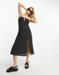 Monki - Vestito Midi Nero A Pois Con Spacco E Fascette Sottili