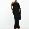 ASOS DESIGN Curve - Vestito Lungo Monospalla Nero Con Maniche Ampie