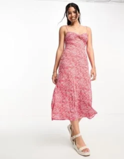 New Look - Vestito Midi Rosso A Fiori Rosa Con Spalline Sottili E Cut-out
