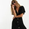 ASOS DESIGN - Vestito Da Giorno Corto Nero Con Bottoni E Maniche Con Volant