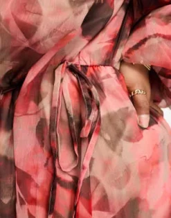 ASOS DESIGN Curve - Vestito Midi A Maniche Lunghe Con Stampa A Fiori Sfumata E Laccio In Vita -Vendite ASOS Maternity || RIVER ISLAND || Monki 205111363 4