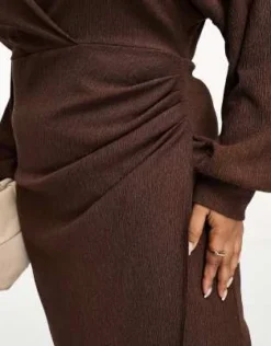ASOS DESIGN Curve - Vestito Midi Testurizzato A Portafoglio Marrone Con Colletto -Vendite ASOS Maternity || RIVER ISLAND || Monki 205155825 3