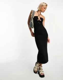 Bershka - Vestito Midi Nero Arricciato Allacciato Al Collo